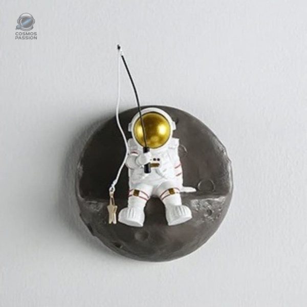 Élégantes accroches murales en forme d'astronaute