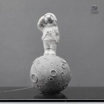 Figurine astronaute sur la Lune en décoration unique