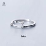 Bague Constellation en design astral élégant