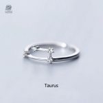 Élégante bague constellation en bijouterie