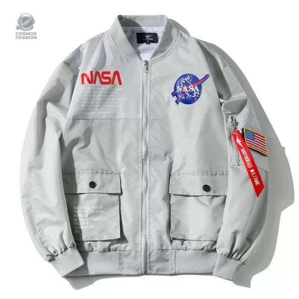 bomber-nasa-gris-1 Bomber NASA gris pour un style urbain moderne