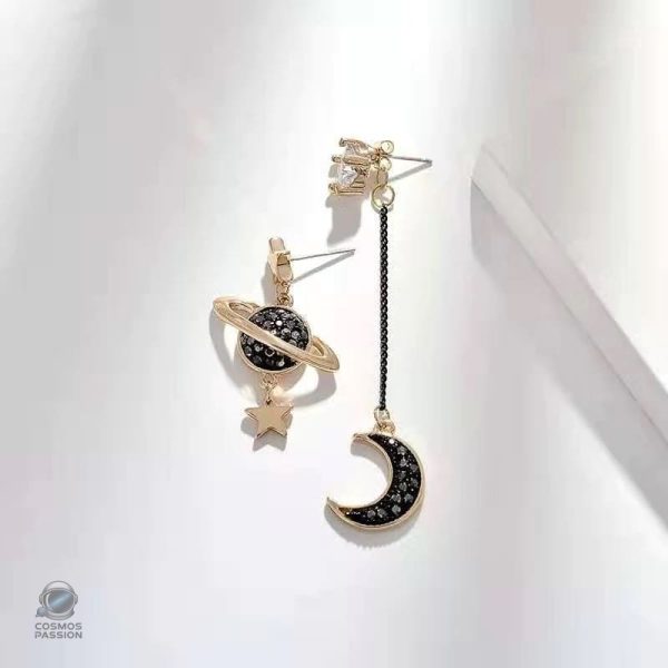 Boucles d'oreilles noires avec design Planète et Lune