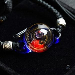 Bijou astronomie avec motifs célestes étoilés