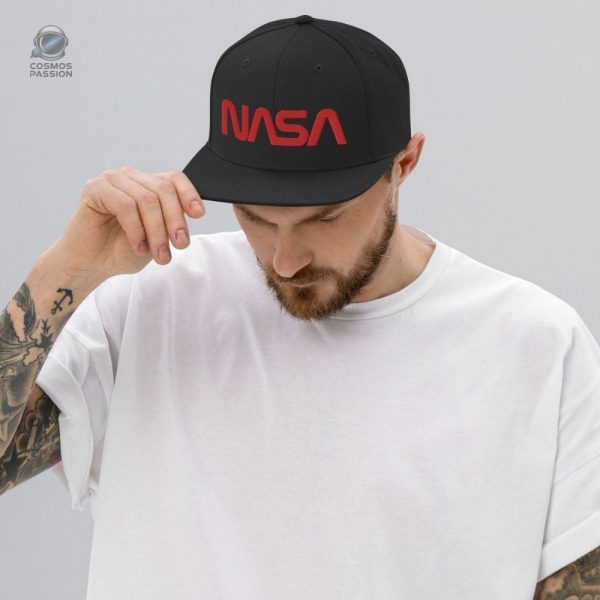Casquette chic noire avec design NASA moderne