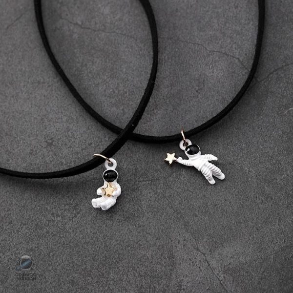 choker-astronaute-1 Choker astronaute en bijou d'astronomie élégant