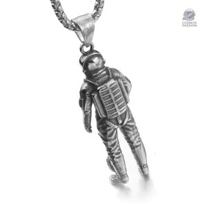 Bijou astronomie : collier en forme d'astronaute élégant