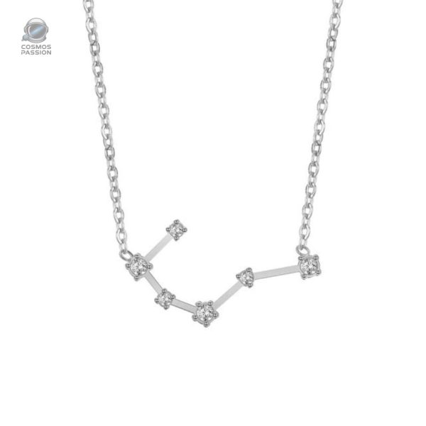 Collier délicat en hommage aux constellations