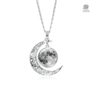 Collier Phosphorescent Croissant de Lune en bijoux astronomie
