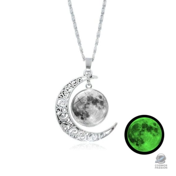 Bijou croissant de lune qui brille dans l'obscurité