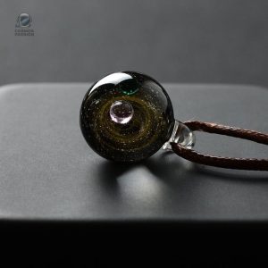 Collier cosmique pour les passionnés d'astronomie