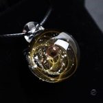 Bijoux en forme de galaxies pour les rêveurs