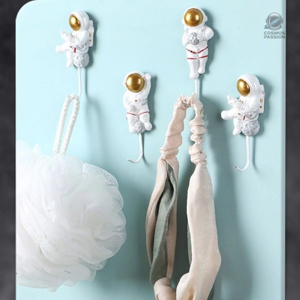 Décoration astronaute pour organiser vos accessoires muraux