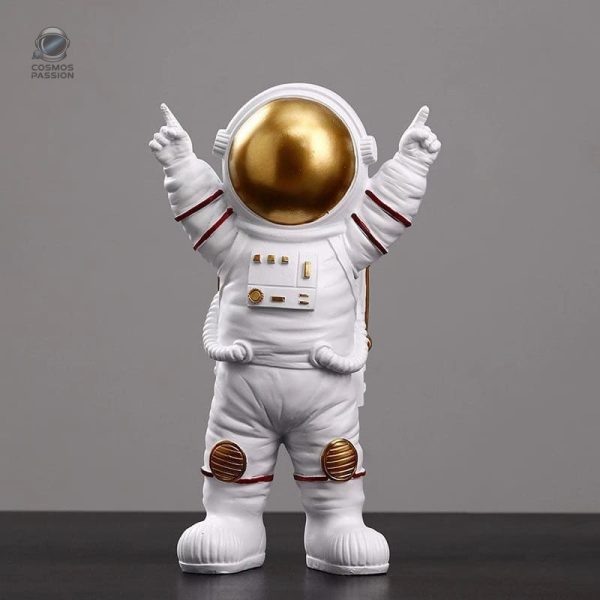 figurine-astronaute-geante-1 Figurine Astronaute Victorieux en décoration inspirante