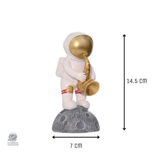 Décoration astronaute jouant du saxophone pour un intérieur unique