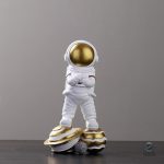 Figurine Astronaute Conquérant en décoration moderne