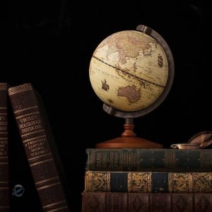 Décoration globe terrestre ancien, idéal pour un bureau