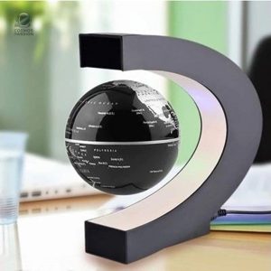 Espace et lumière - Lampe globe flottante captivante