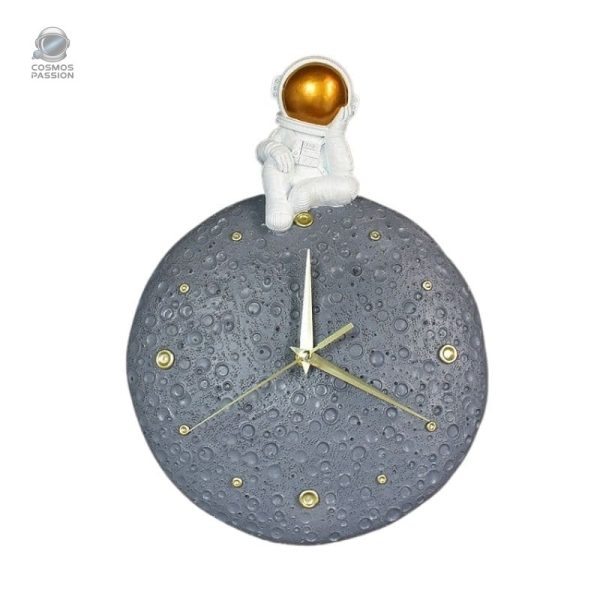 horloge-astronaute-lune-1 Horloge Astronaute Lune décorative pour une ambiance spatiale
