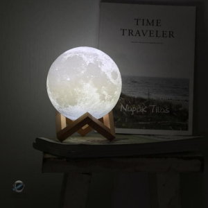 Lampe Lune design moderne pour une touche céleste