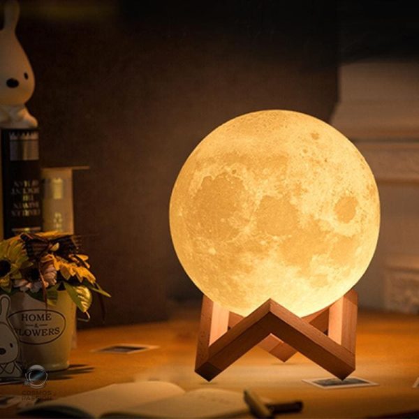 Lampe Lune, accessoire parfait pour une décoration lunaire