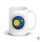 Tasse inspirée de l'espace avec logo emblématique de la NASA