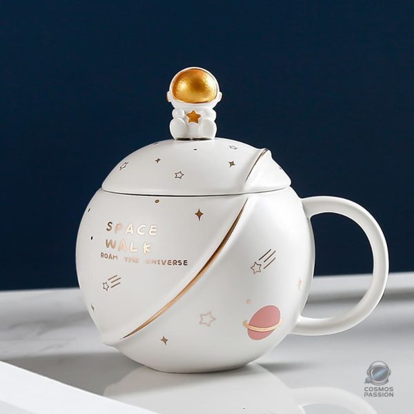 Tasse décorative sur le thème de l'astronomie