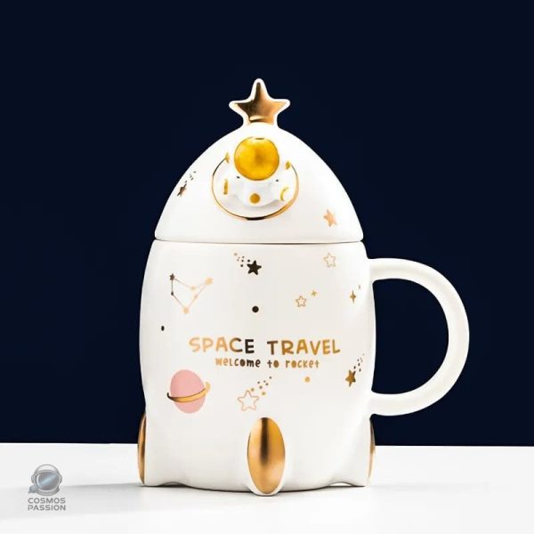 Mug avec motif fusée pour une touche galactique