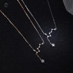Bijou astral en forme de constellation de l'Ourse