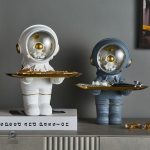 Plateau à clés en forme d'astronaute