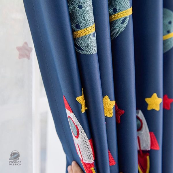 Accessoire décoratif pour une chambre sur le thème de l'espace