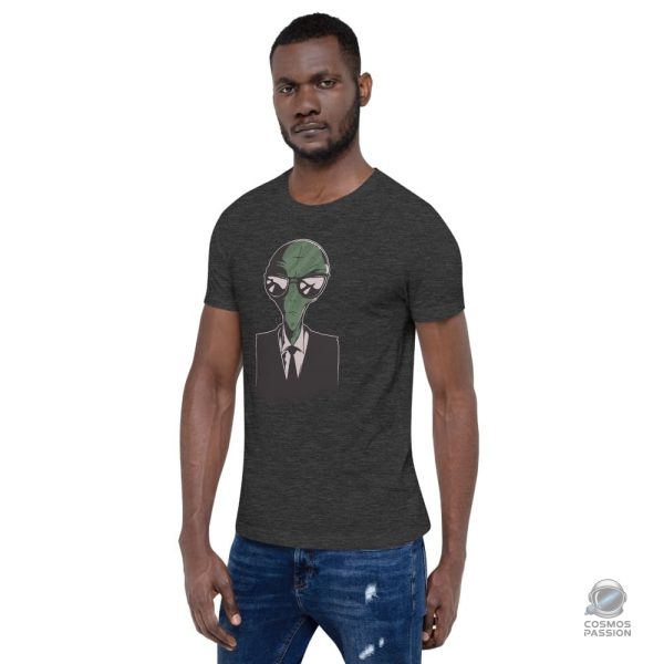 T-Shirt tendance alliant humour et style cosmique
