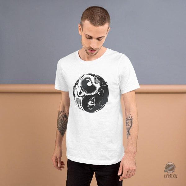 T-shirt Espace : motif alien et astronaute en harmonie