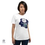 T-shirt original illustrant un astronaute et la lune