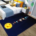 Tapis représentant des planètes en orbite dans l'espace