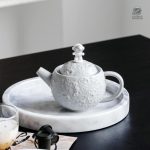 Théière originale, design lunaire pour les amateurs de thé et d'astronomie