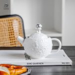Théière céleste, accessoire décoratif inspiré de la lune