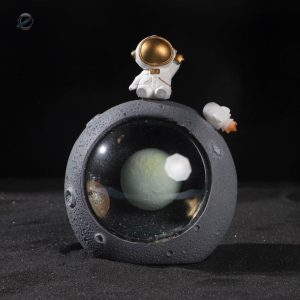 Veilleuse de nuit originale en forme d'astronaute