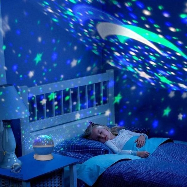 Veilleuse étoilée projetant une douce lumière nocturne